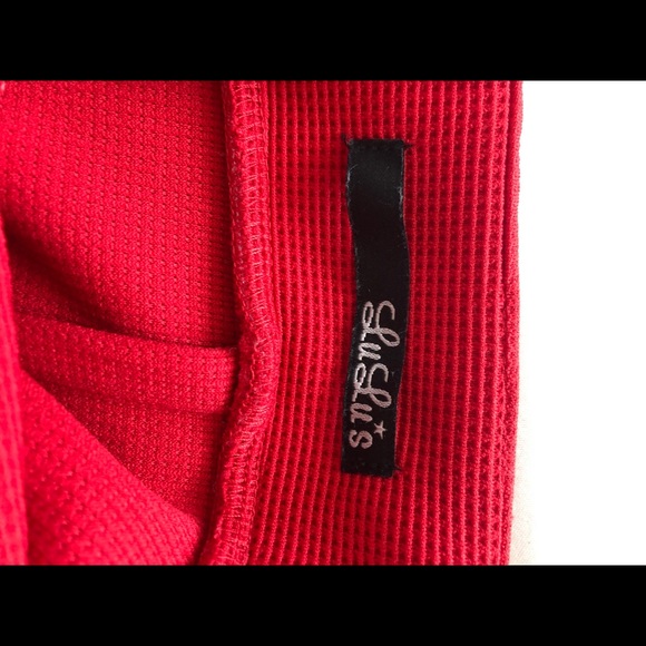 Beautiful red Midi backless dress - Picture 5 of 5